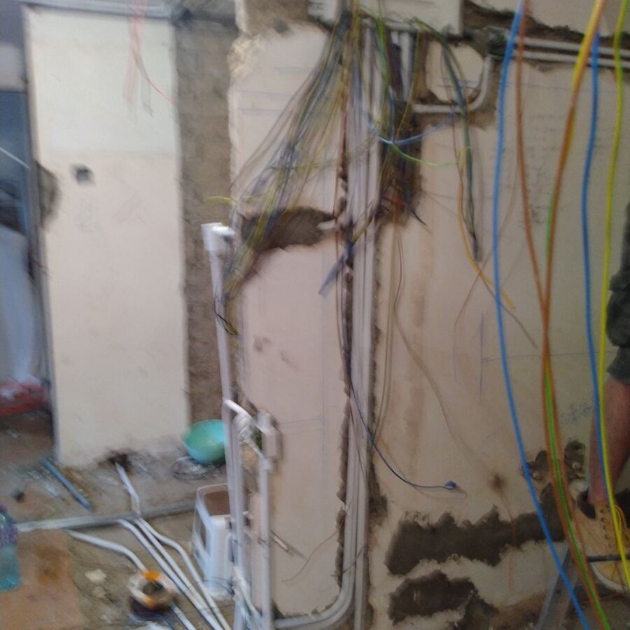 全屋電掣箱重組．線路重新分組